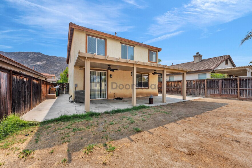Building Photo - 17181 Bronco Ln