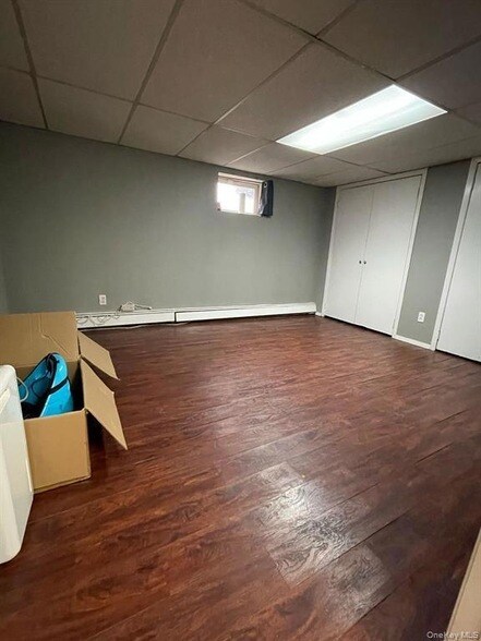 Building Photo - 836 Windmill Ave