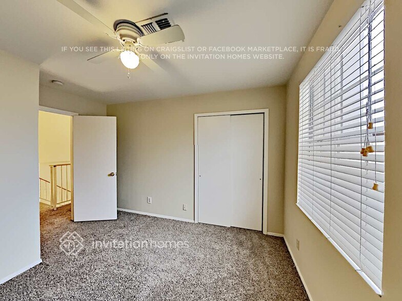 Building Photo - 1961 E Rosemonte Dr