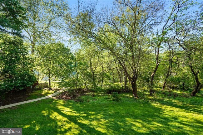 Building Photo - 7156 Winter Rose Path