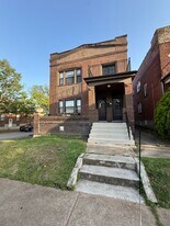 Building Photo - 5200 Devonshire Ave