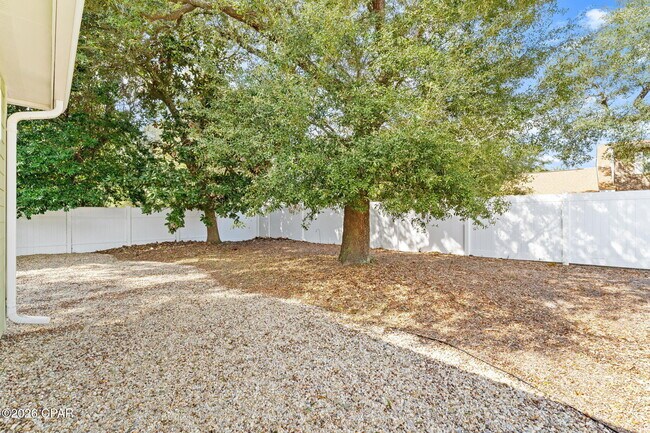 Building Photo - 3816 Mariner Dr