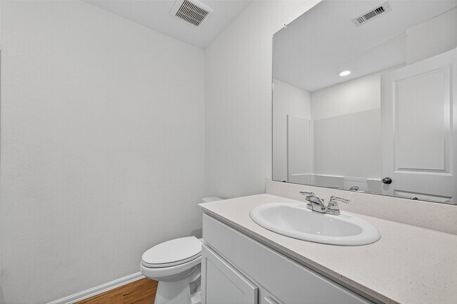 Building Photo - 27130 Breakaway Ln