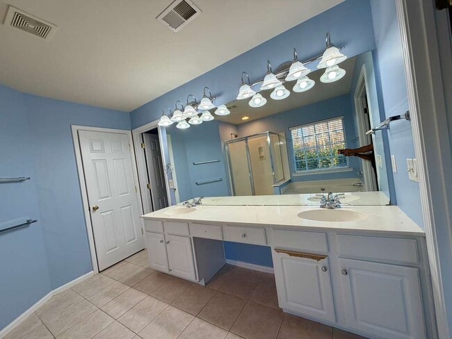 Building Photo - 12143 Humboldt Dr