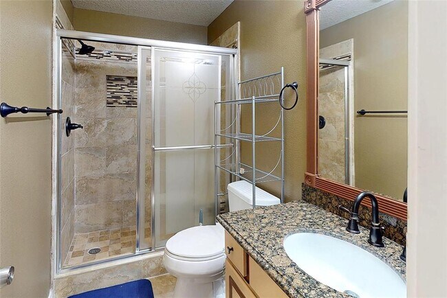 Building Photo - 4834 Zachary Ln