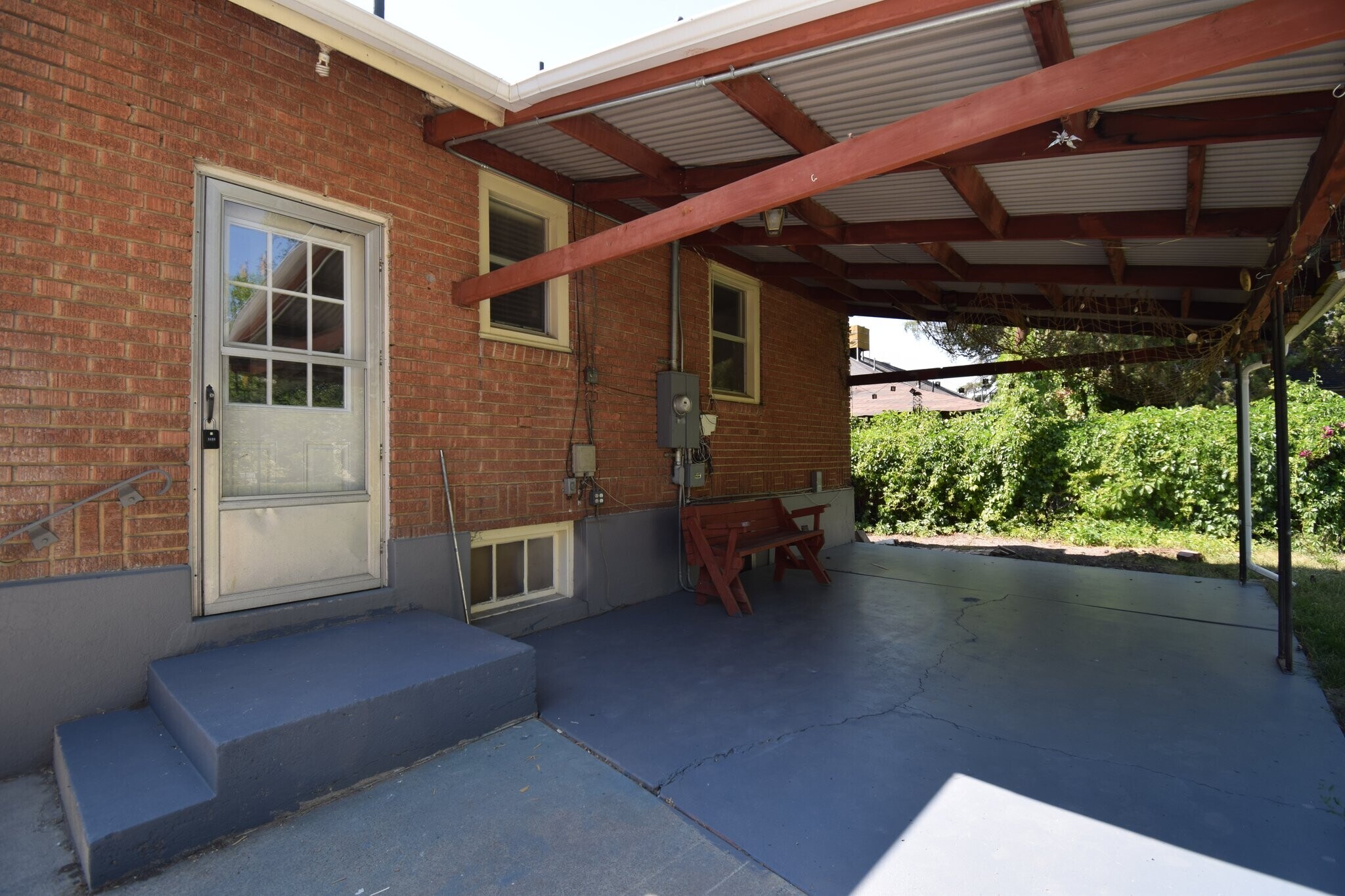 Building Photo - 1523 S 600 E