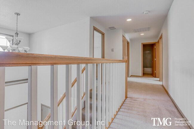 Building Photo - 5 br, 2.5 bath House - 8619 NE 90th Ave