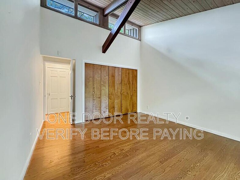 Building Photo - 609 Indian Springs Ct