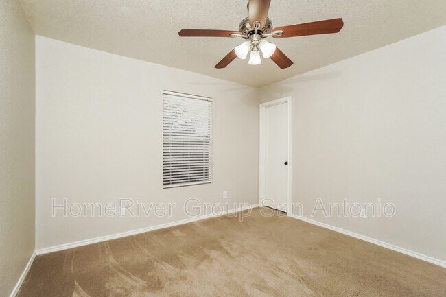 Building Photo - 4402 Waldon Pond