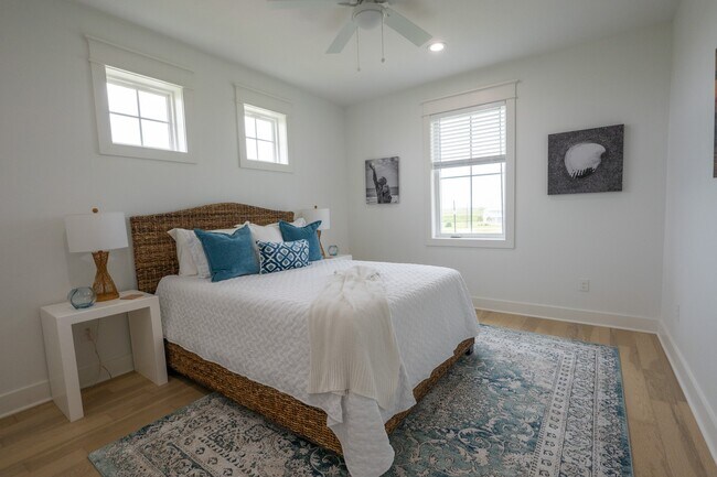 Building Photo - 18414 Indian Beach Ct