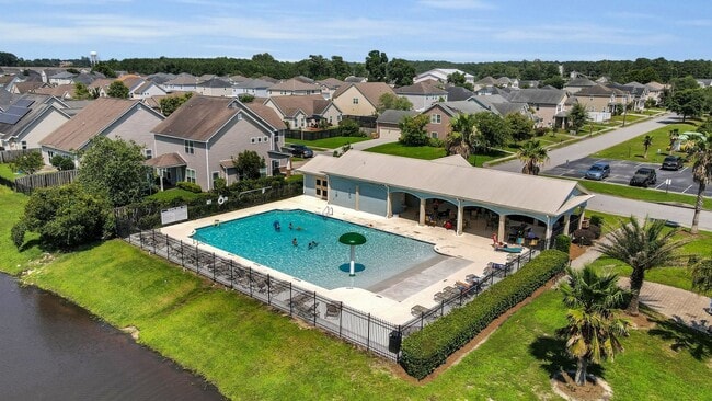 Building Photo - Centrally Located Ranch Home in Richmond Hill