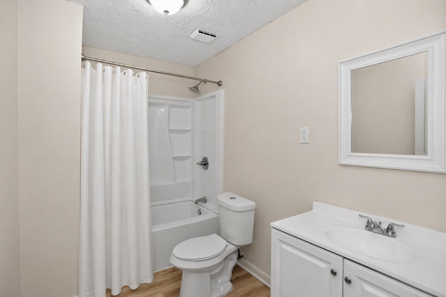 Building Photo - 468 Watson Ferry Dr