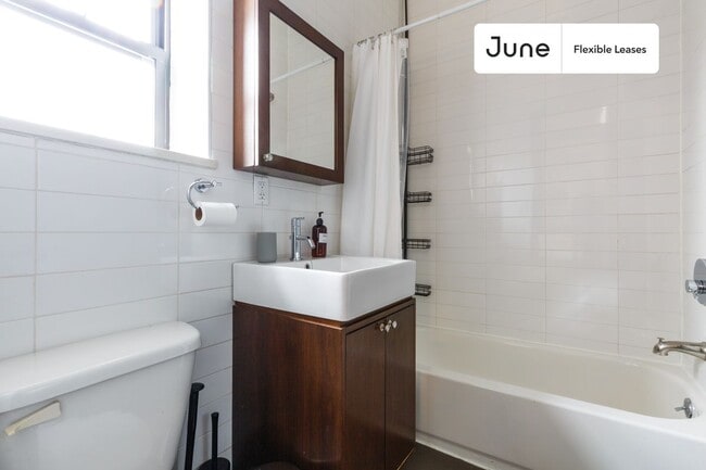 Building Photo - 346 West 52nd Street