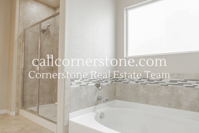Building Photo - 7406 Willow Pines Pl