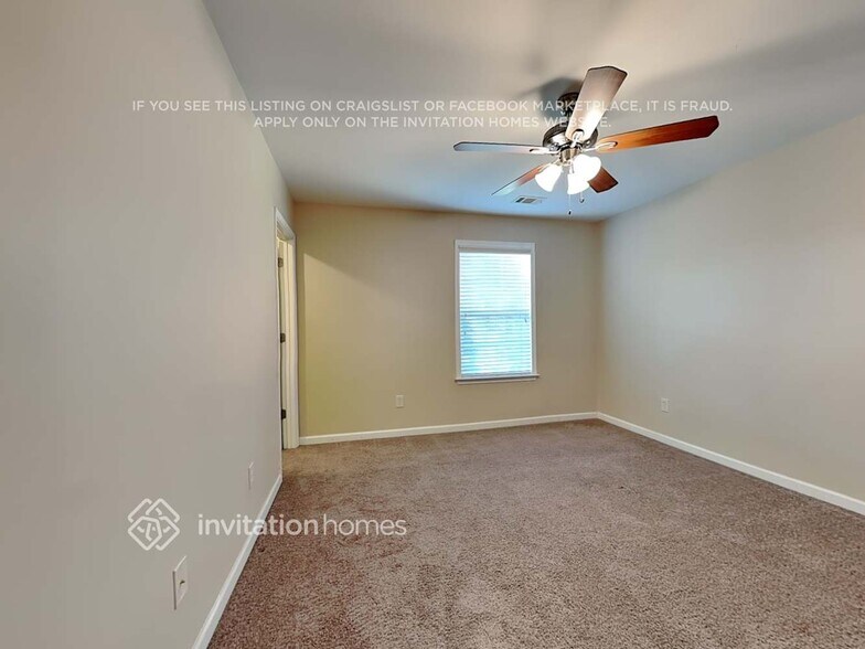 Building Photo - 1662 Sahale Falls Dr
