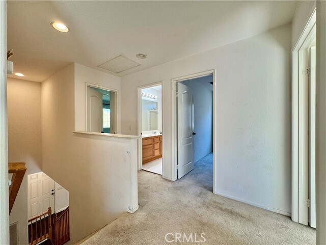 Building Photo - 16612 China Berry Ct