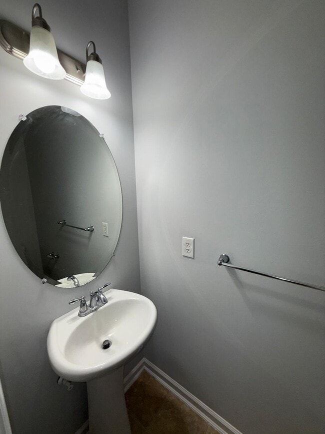 Building Photo - 7b Iron Works Way