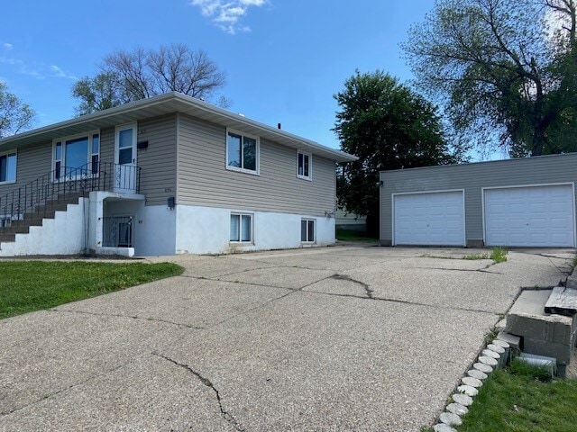 Building Photo - 419 N 22nd St