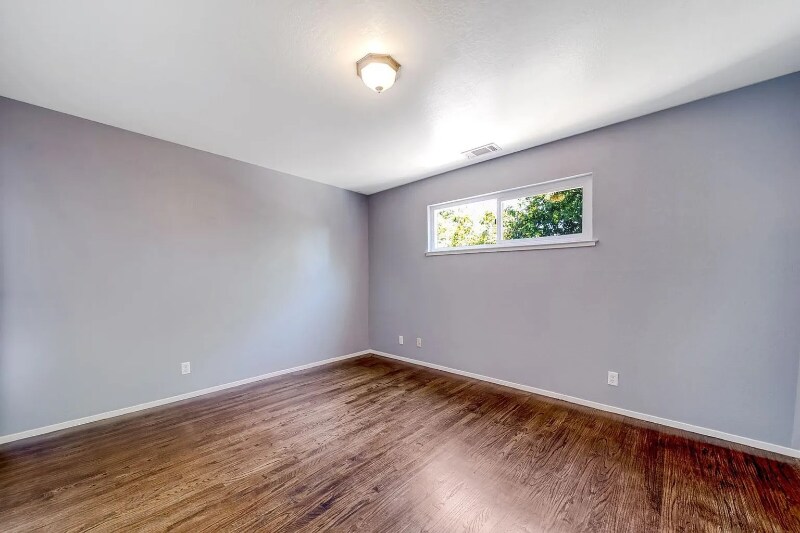 Building Photo - 1158 Pembridge Dr