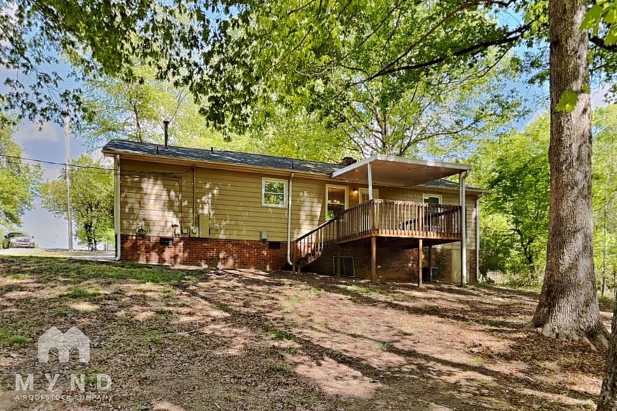 Building Photo - 4629 Longbriar Dr