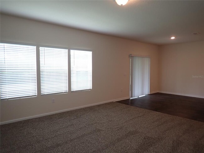 Building Photo - 774 Grand Reserve Dr
