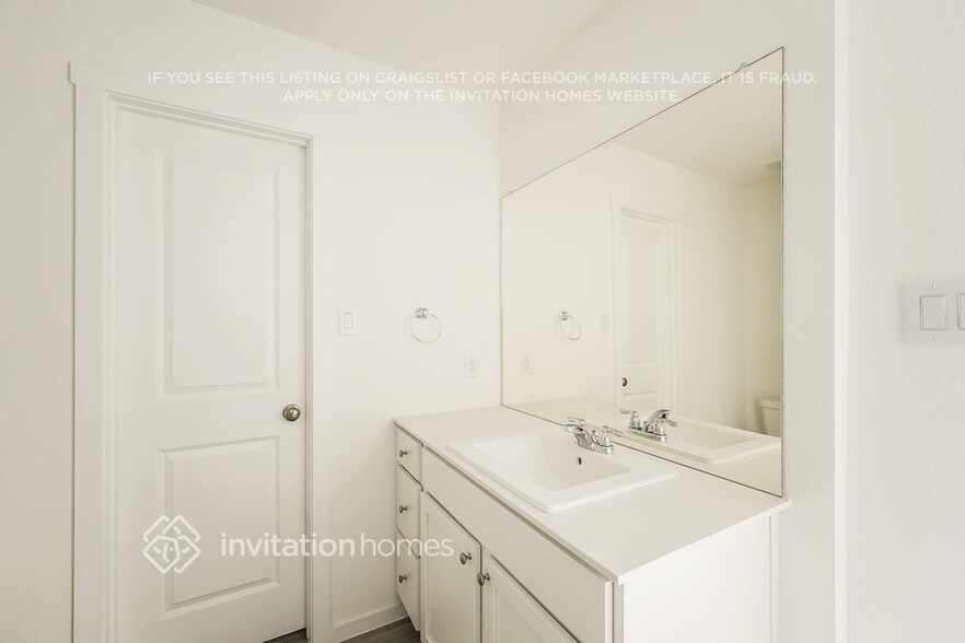 Building Photo - 14402 Fulling Ml