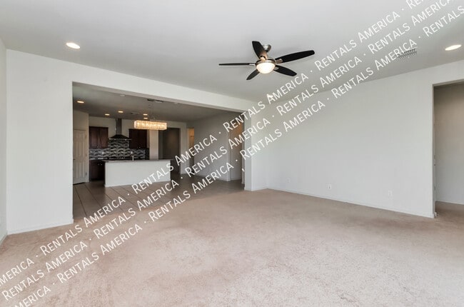 Building Photo - 11956 N Renoir Way