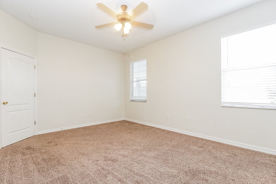 Building Photo - 22842 Marsh Wren Dr