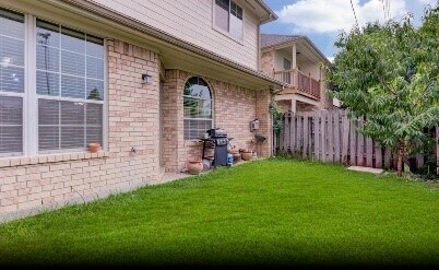 Building Photo - 6439 W Linpar Ct