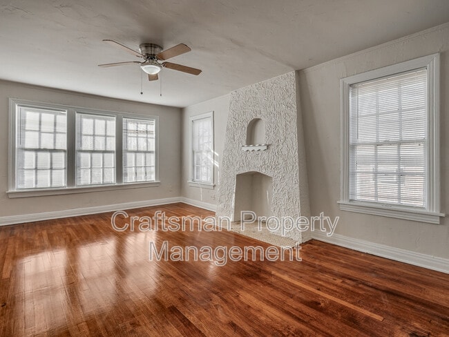 Building Photo - 1801 NW 22nd St