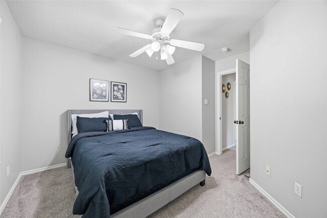 Building Photo - 71 Summer Haze Cir