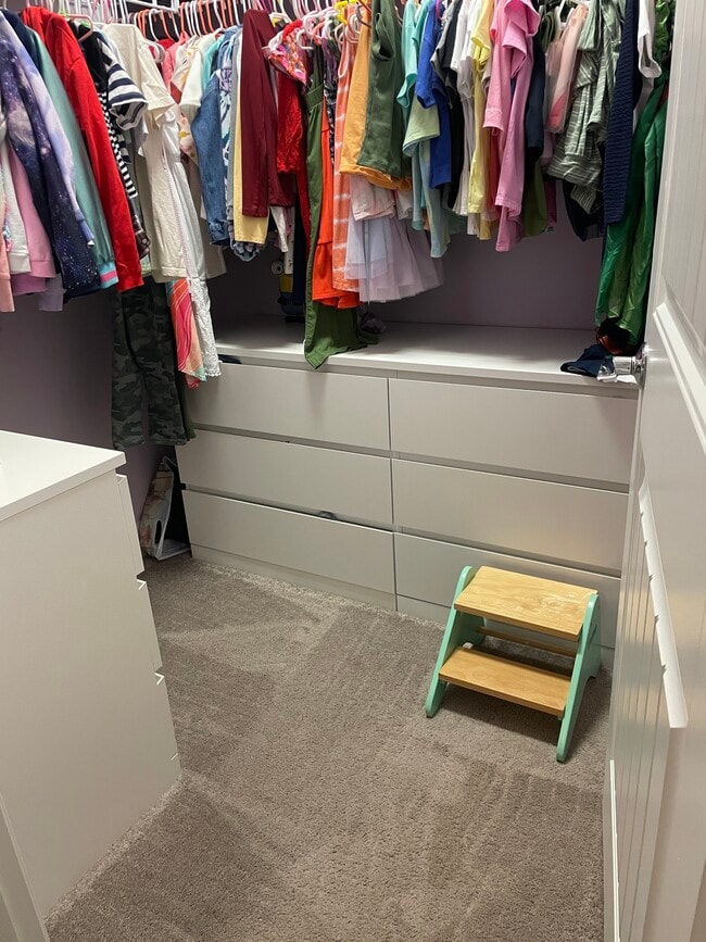 Building Photo - 4689 Eventing St