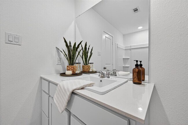 Building Photo - 26826 Zebra Grass Dr