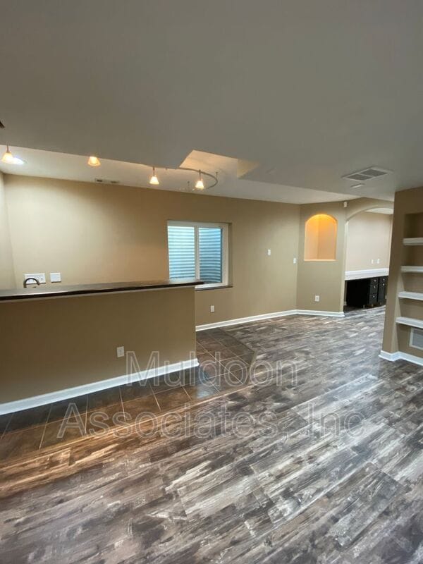 Building Photo - 4184 Coolwater Dr