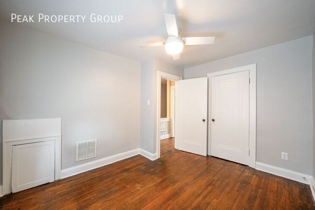 Building Photo - Available Now! Newly Renovated 2 Bedroom T...