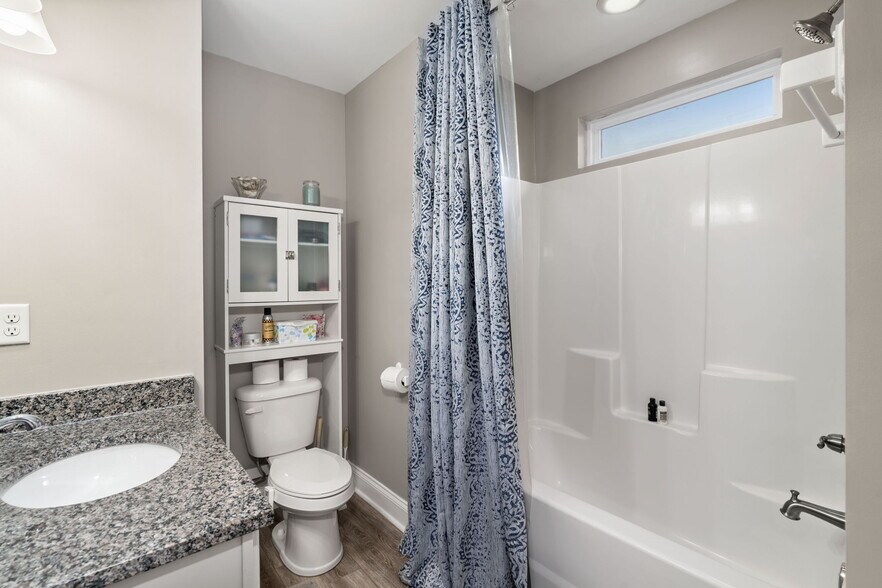 Building Photo - 65 Folly Road Blvd