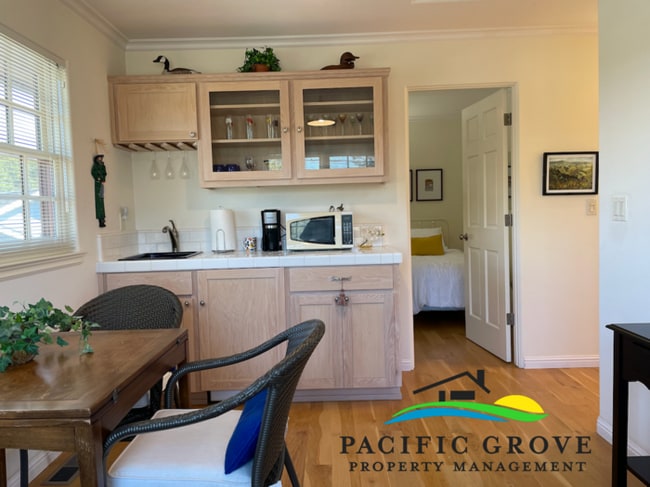 Building Photo - Beautiful Mediterranean 2-Bedroom House in...