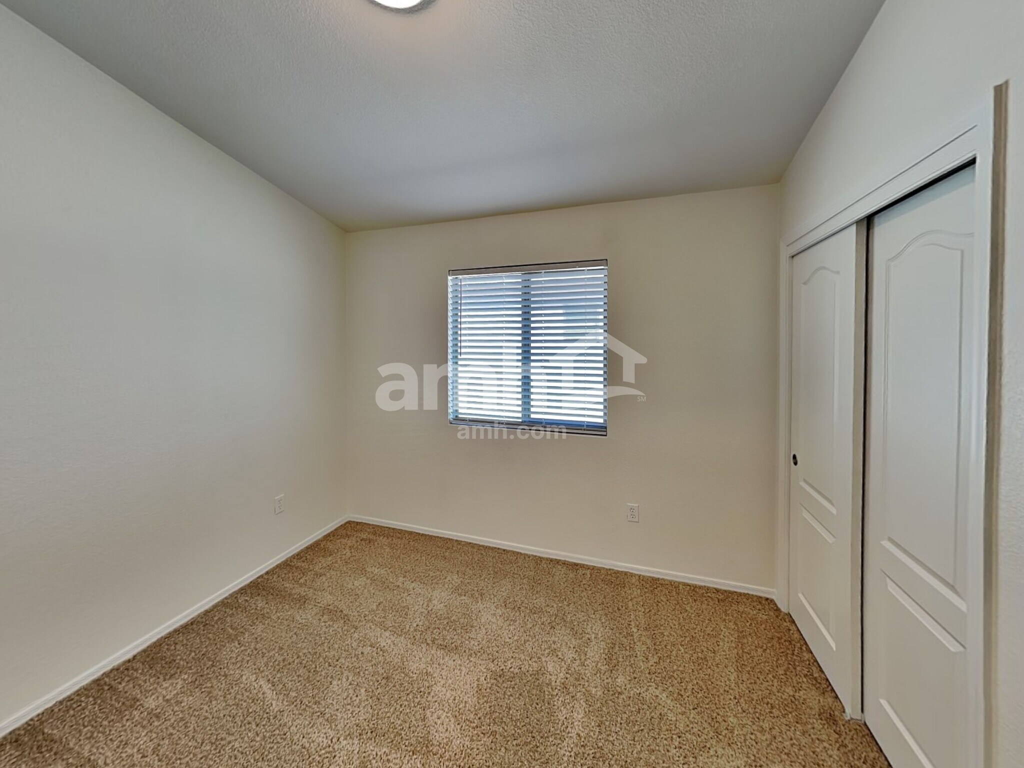 Building Photo - 7856 S Splinter Way