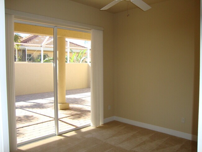 Building Photo - 13942 Bently Cir
