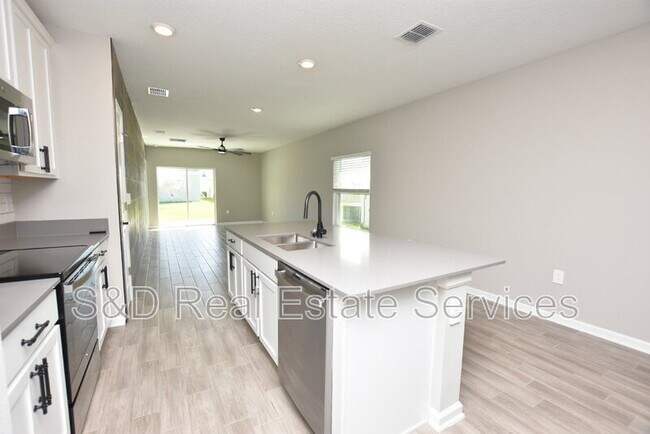 Building Photo - 427 Cool Summer Ln