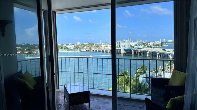 Building Photo - 1865 79th Street Cswy