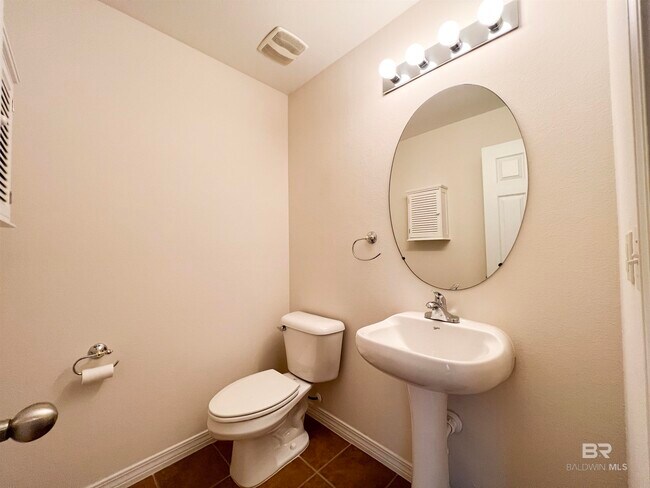 Building Photo - 31565 Heidelbrook Loop