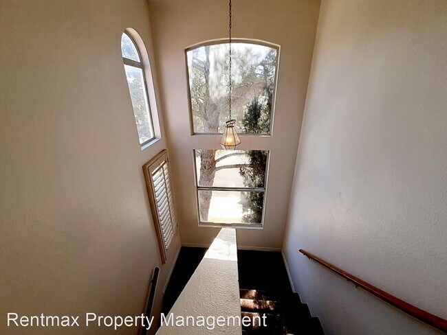 Building Photo - 3 br, 2.5 bath House - 6501 OLD OXFORD
