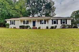 Building Photo - 7116 Stonecreek Dr