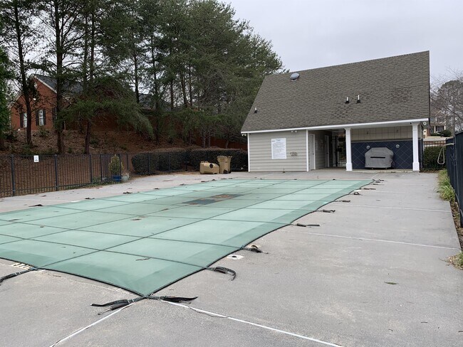 Building Photo - 331 Mirramont Ct