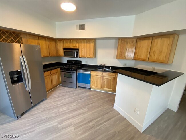 Building Photo - 8400 W Charleston Blvd