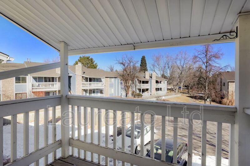 Building Photo - 8555 S Fairmount Dr