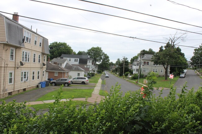 Building Photo - 45 Grandview Terrace