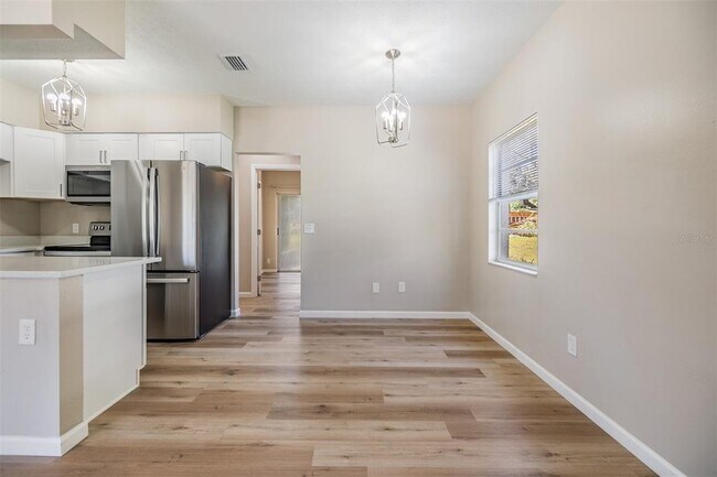 Building Photo - 6740 Carnelian Ave