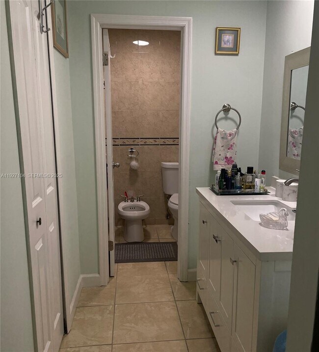 Building Photo - 5673 SW 149th Ave